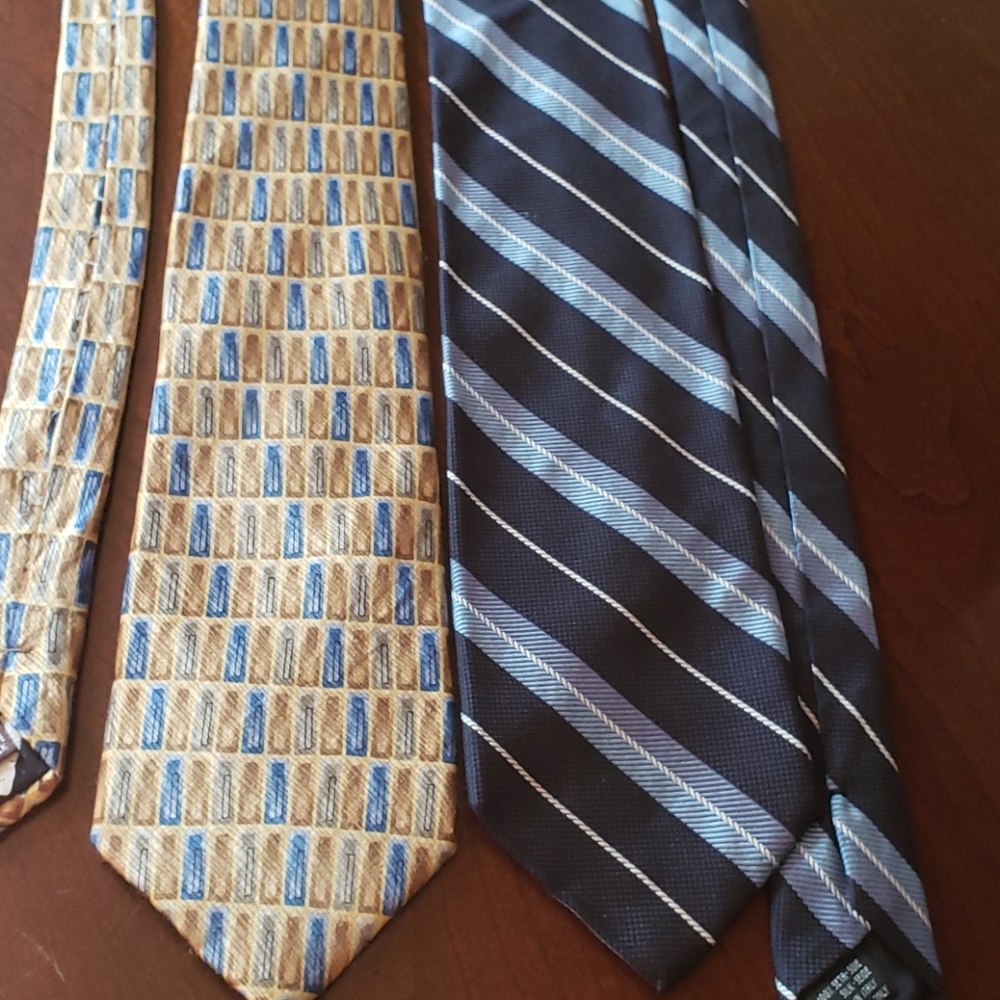 2 EUC Italian silk ties